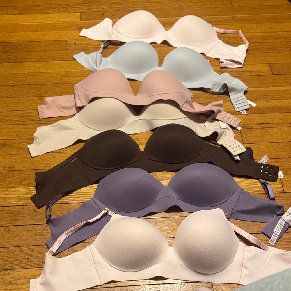 Victoria's Secret Wireless Padded Dream Angels Brand new with Tags 36DD